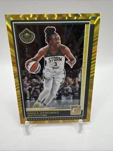 2025 Panini Donruss WNBA Nneka Ogwumike 6/10 Gold Shimmer SSP #11 Seattle Storm - Picture 1 of 8