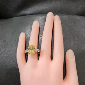 Sterling Silver Oval Canary Yellow Ring with CZs around Band Size 8.5 - Picture 1 of 6