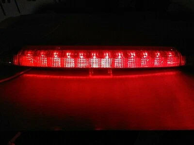 Tercera luz de freno Nissan Murano 2008-2014 montaje alto lámpara de freno tercera LED OEM  Foto 1 de 4