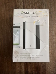 QardioArm A100 Misuratore di Pressione Arteriosa Wireless Bluetooth Bianco Artico Sigillato - Foto 1 di 6