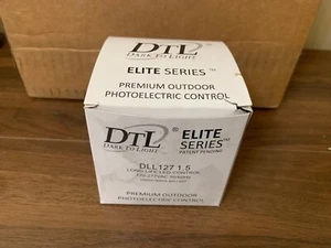 Control LED fotoeléctrico de larga duración DTL Elite Series Premium para exteriores DLL127 1,5 - Imagen 1 de 10