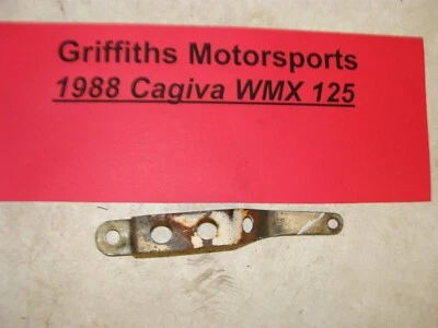 Cagiva WMX 125 1988 fabricante de equipos originales Ahrma WRK cable de freno trasero protector marco soporte Foto 1 de 4