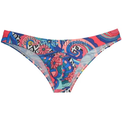 Moda Para hombres Calzoncillos descarados Fruncido Espalda Posando Deportes Bikini Bolsa Ropa interior Foto 1 de 4