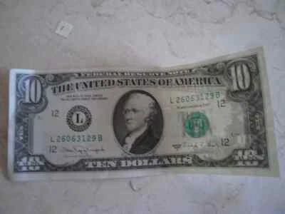 1988A $10 rare CRISP Ten Dollar Bill Federal Reserve Note Vintage Currency - Image 1 of 4