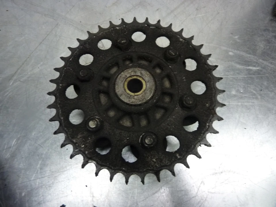 Piñón trasero y soporte Ducati Supersport 900 ss 96 91-98 cr #X11 Foto 1 de 2