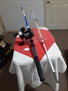 Trolling Fishing Rod Fire Cast 7'Med Heavy 25lb And Reel Bass Pro Shops... - Picture 1 of 12