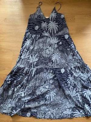 Desmond & Dempsey x H&M Maxi-Kleid Gr.36/38, Herrliche Qualität:Baumwolle&Modal - Bild 1 von 4