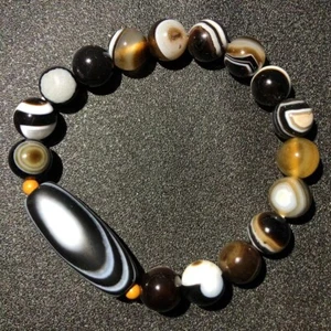 Energy Tibetan Old Agate Natural Silkworm Heaven Eyed DZi Bead Amulet bracelet - Picture 1 of 9