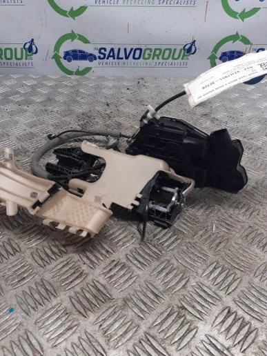 VOLKSWAGEN SCIROCCO DOOR LOCK MECH 3 DOOR DRIVER SIDE 1K8837885F 2008-2017 — 第 1/4 张图片