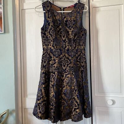 Vestido de fiesta vintage años 90 Betsey Johnson brocado azul y dorado. Talla 6 Foto 1 de 4