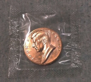1961 John F. Kennedy JFK Inaugurated President Medallion Medal Coin Uncirculated - Picture 1 of 2