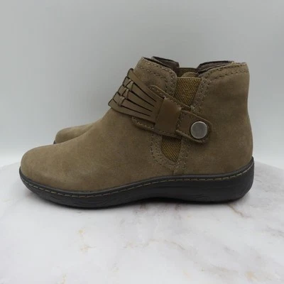 Botas Earth Femininas 5 M Camurça Verde Oliva Escura Synal Zíper Lateral Tornozelo - Imagem 1 de 4
