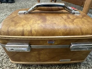 Vintage American Tourister Train Case Cosmetic Tray Mirror Brown Suitcase W/key - Picture 1 of 13