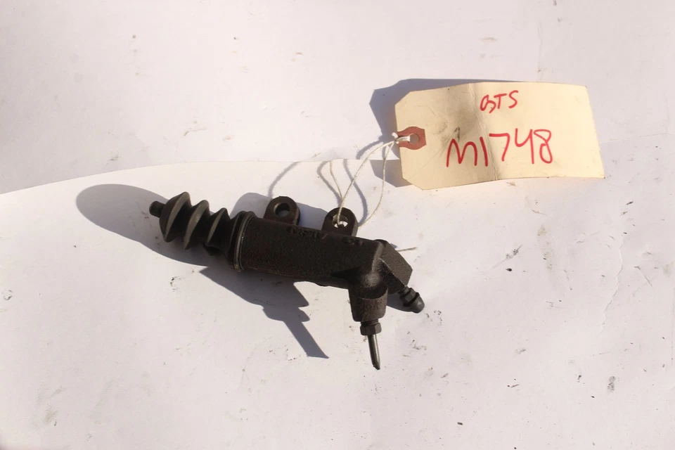 2001 TOYOTA CELICA GTS MT СЦЕПЛЕНИЕ ВЕДОМЫЙ ЦИЛИНДР GT-S M1748 - Изображение 1 из 1