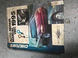 Chilton s Auto Repair Manual 1991-1995 CHILTON S AUTO SERVICE Hardback - Picture 1 of 3