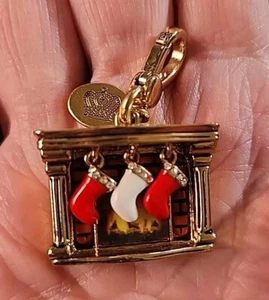 Juicy Couture 2010 Limited Edition Holiday FIREPLACE Mantle Charm Cozy Up - Picture 1 of 4