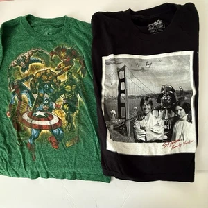 Boy’s T Shirt Lot (2) Marvel Spider-Man Star Wars Family Vacation Small - Picture 1 of 2