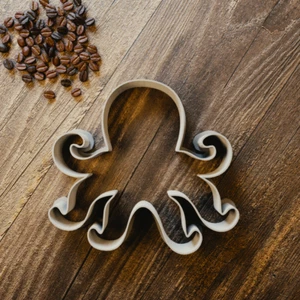 Octopus Cookie Cutter - Fondant - Biscuit - 3 Sizes - Sea Fish - Picture 1 of 3