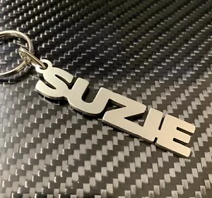 SUZIE Nombre Llavero Llavero Llavero Acero Inoxidable Regalo - Imagen 1 de 2