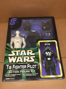 KIT ACTION FIGURE BAMBOLA MARMIT TOMY STAR WARS TIE FIGHTER PILOT 1:6 SCATOLA MAI APERTA - Foto 1 di 9