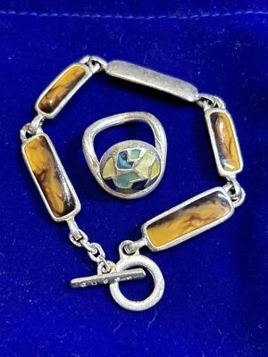 Vintage Guess Jewelry Lot Of 2 - Image 1 of 4