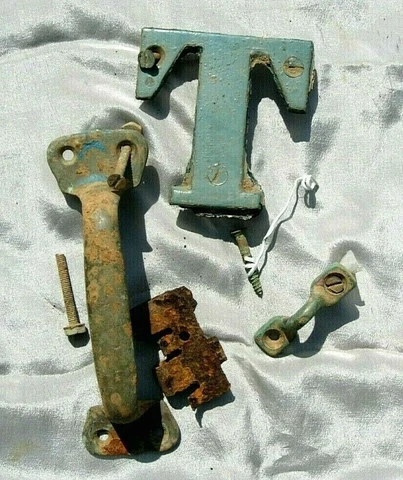 Vintage Metal Farm Barn Gate Door Pulls Handles Latches & T-Bracket Painted Blue Cover