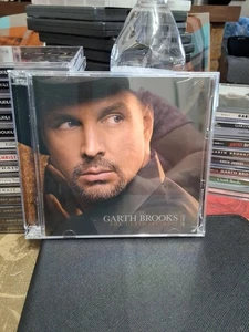Garth Brooks: The Ultimate Hits (DVD, CD/DVD) 3 Disc Set - Picture 1 of 4