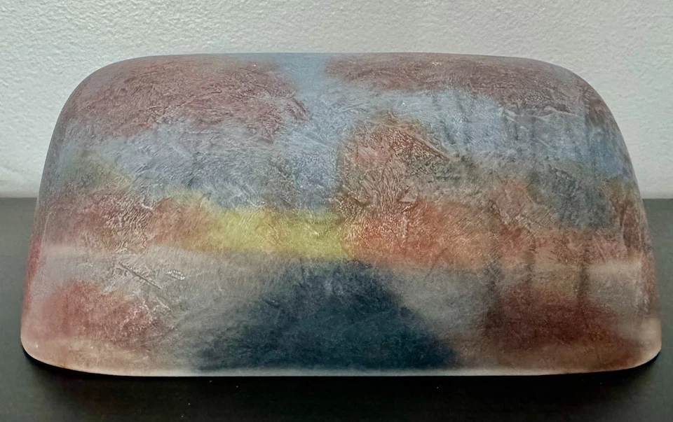 Pantalla de lámpara de vidrio de arte inverso pintada a mano por Ticky - Paisaje de otoño árboles lago Foto 1 de 4