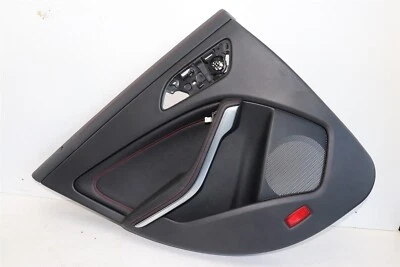 Panel de tarjeta de puerta interior trasero LHS J220 MERCEDES-BENZ CLA45 AMG C117 2015 Foto 1 de 4