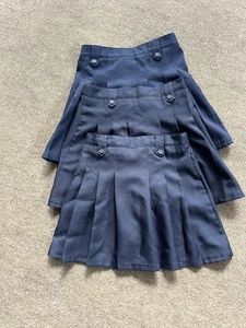 Girls Izod Navy Blue Uniform Skirts Sz 12 - Picture 1 of 3