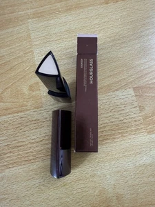 Hourglass Vanish Seamless Finish Foundation Stick Shade 3 Porcelain - Picture 1 of 3