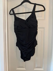 ISAAC MIZRAHI LIVE! Bridgehampton 1-Piece Swimsuit UPF50 BLACK sz 8 - Picture 1 of 3