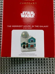 2021 Hallmark THE MERRIEST HOUSE IN THE GALAXY Star Wars Ornament NIB - Picture 1 of 5