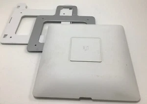 Ubiquiti Networks UniFi UAP-AC, Indoor Wireless Access Point - Picture 1 of 3