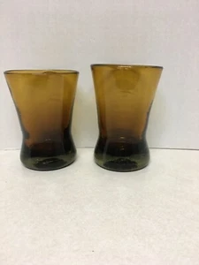 JUEGO DE 2 VASOS ÁMBAR SOPLADOS A MANO VINTAGE PARA BEBER PESADO 12 ONZAS - Imagen 1 de 7