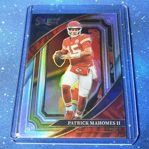 2022 Panini Select Suite Level Silber Prizm Patrick Mahomes II #369 - Bild 1 von 2