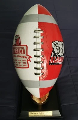 Troféu Alabama Crimson Tide Football Danbury Mint Porcelain Dynasty com suporte - Imagem 1 de 4
