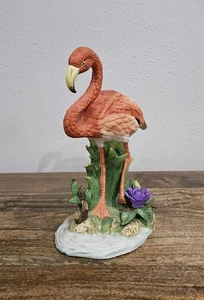 Porcelana Flamenco Andrea por Sadek Pintado a Mano Años 80 Flor Púrpura Detallada 10" - Imagen 1 de 12