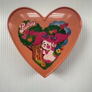 Vintage 1980's Poochie For Girls Mattel Inc 1982 Pink Heart Case Glamor Dog - Bild 1 von 8