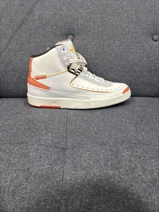Jordan 2 Retro SP "Maison Chateau Rouge" Uomo Vela/Citron Pulse Solo Destro - Foto 1 di 9