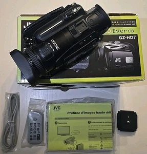 JVC Everio GZ-HD7u HDD 60GB 1080i Camcorder - Fully working with original Box - Picture 1 of 3