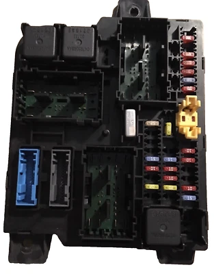 #56049173AG, 08 Dodge Durango, relé de fusibles de cabina caja de conexiones bloque de cabina 2007-2009 Foto 1 de 2