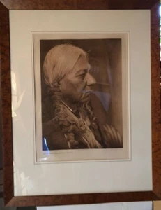 Edward S. Curtis (1868-1952) Photogravure of John Quapaw ," Hunta Wakunta" 1927 - Picture 1 of 7