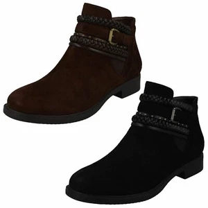 Ladies Spot On Low Heel Ankle Boots - Picture 1 of 19