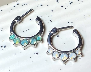 1 Pc 100% 316L Surgical Steel Five Opalite Septum Clicker 16g Nose Ring - Picture 1 of 6