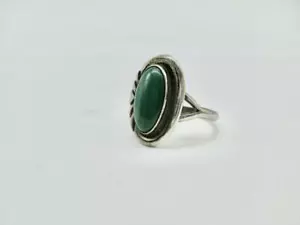 4.5 GRAM NATIVE AMERICAN STERLING SILVER MALACHITE RING SIGNED HMSS SIZE 7.5 - Picture 1 of 5