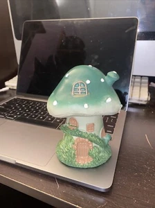 Mushroom Garden Decoration - Picture 1 of 1