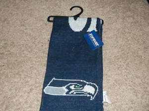 Brand new with tags Seattle Seahawks Cheeer scraff - Picture 1 of 2