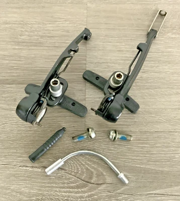 AVID SINGLE V-BRAKE WITH NOODLE AND BOOT BLACK ONE POSITION - Image 1 of 3