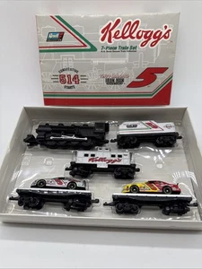 Terry Labonte #5 Kellogg's Iron Man Revell Collection 7 PC HO Train Set 1996 - Picture 1 of 9